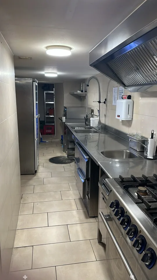 Stadtbekanntes Indian-Restaurant an Toplage an der Nidaugasse Biel zu übernehmen