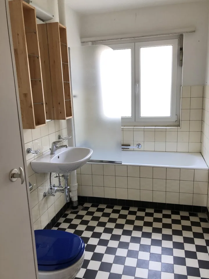 Bel appartement spacieux 4 pièces à partir du 1.9.26