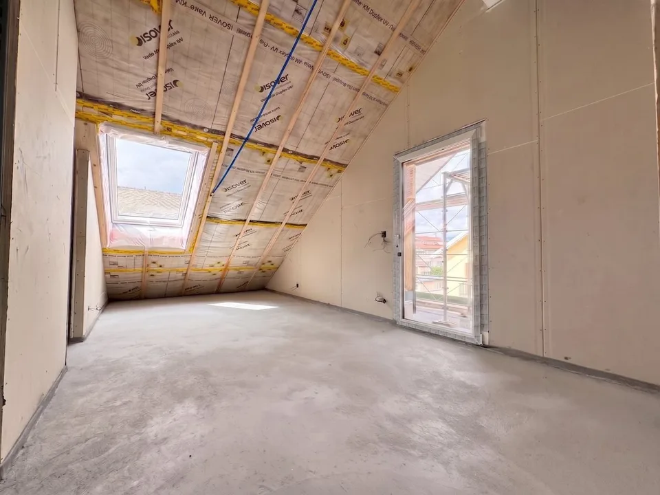 DERNIER LOT !!! Attique de 3.5 pces avec 2 grandes terrasses et parking couvert