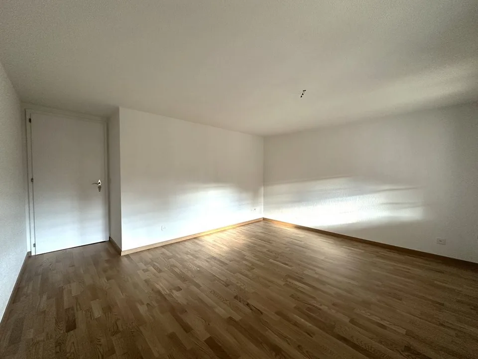Sanierte 2-Zimmerwohnung in Signau