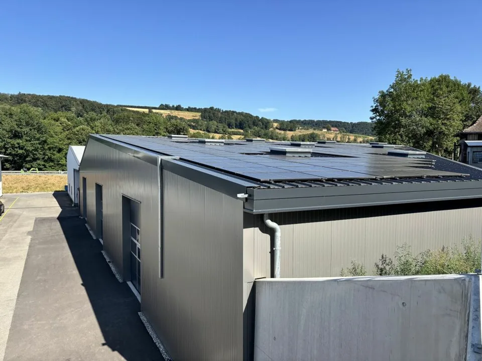 Moudon Halle mit guter Höhe zur Miete