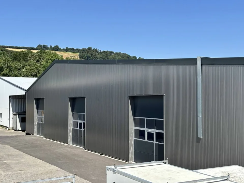 Moudon halle avec bonne hauteur à louer