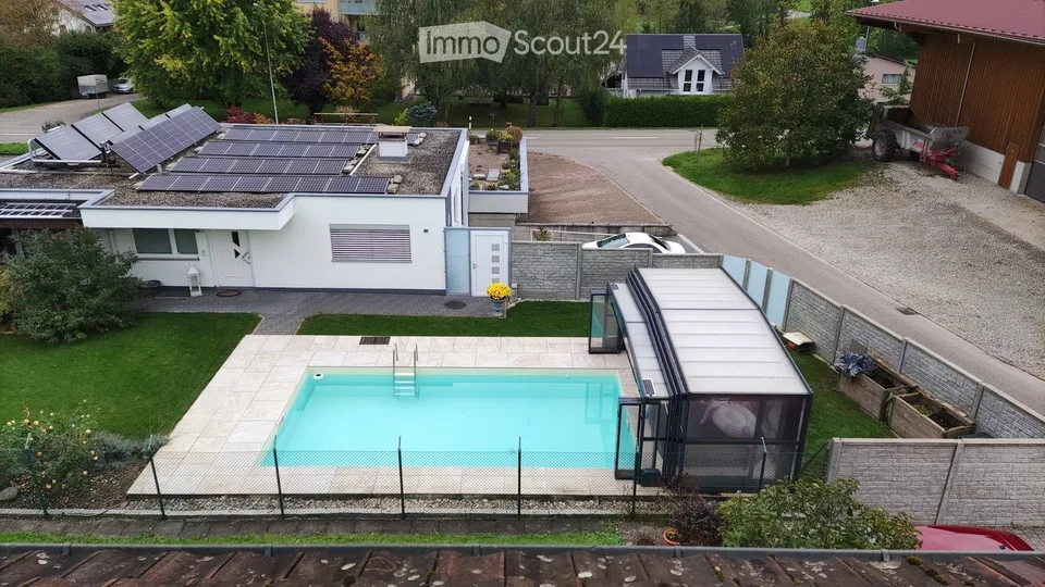 5-Zimmer Bungalow in Oberhofen AG, mit Pool, Whirlpool, verschiebbarer Halle, Sauna und vieles mehr
