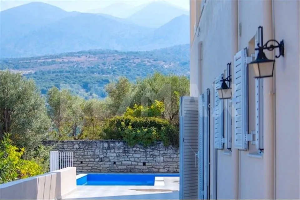 Haven of peace in Crete, Villa with pool amidst olive trees
