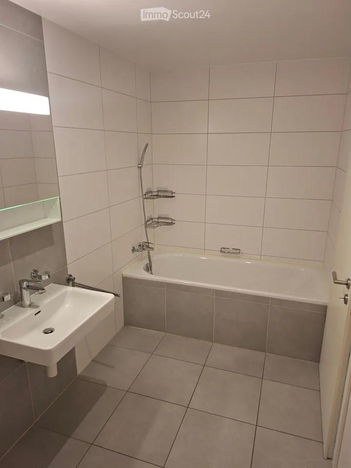 Helles 4.5-Zimmer-Wohnung mit Balkon in Vionnaz