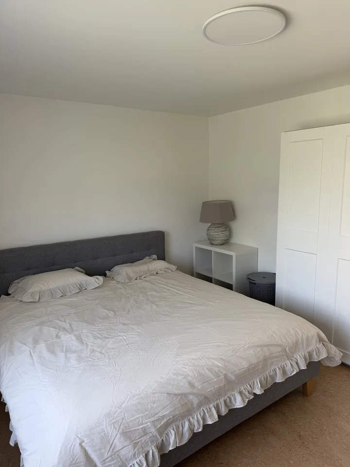Appartement meublé de 2.5 pièces dans un endroit calme à Thalwil