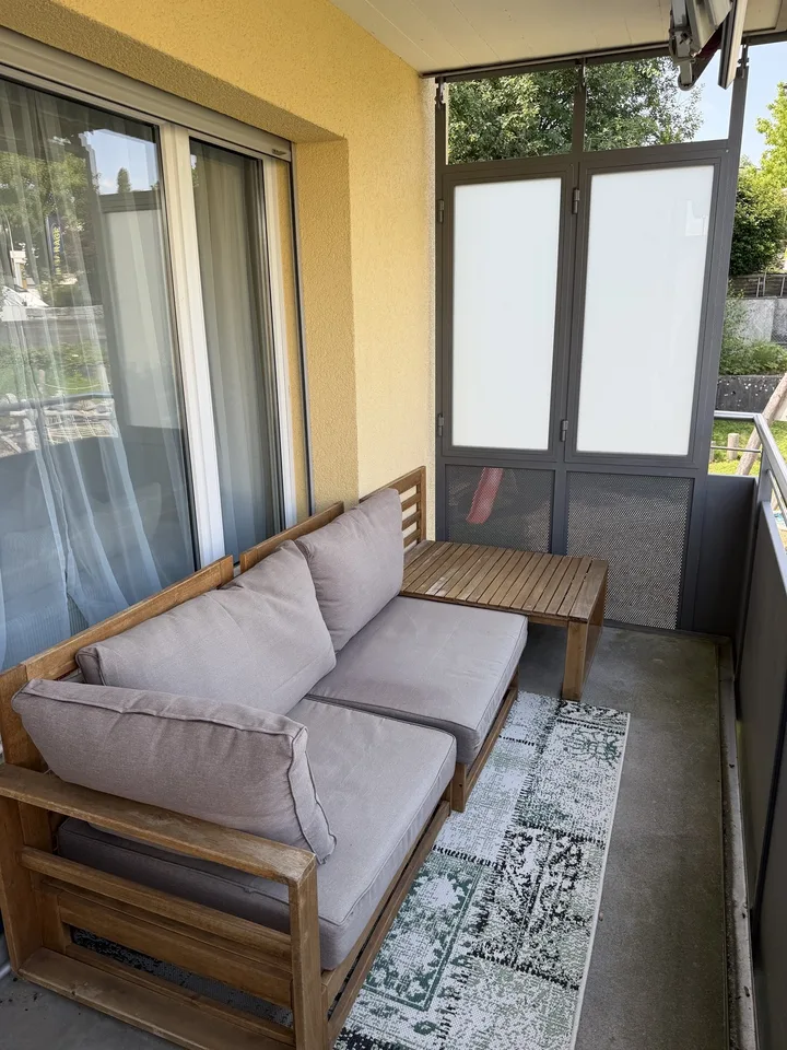 Appartement meublé de 2.5 pièces dans un endroit calme à Thalwil