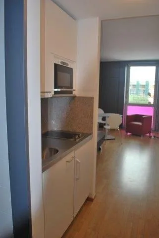 Furnished studio