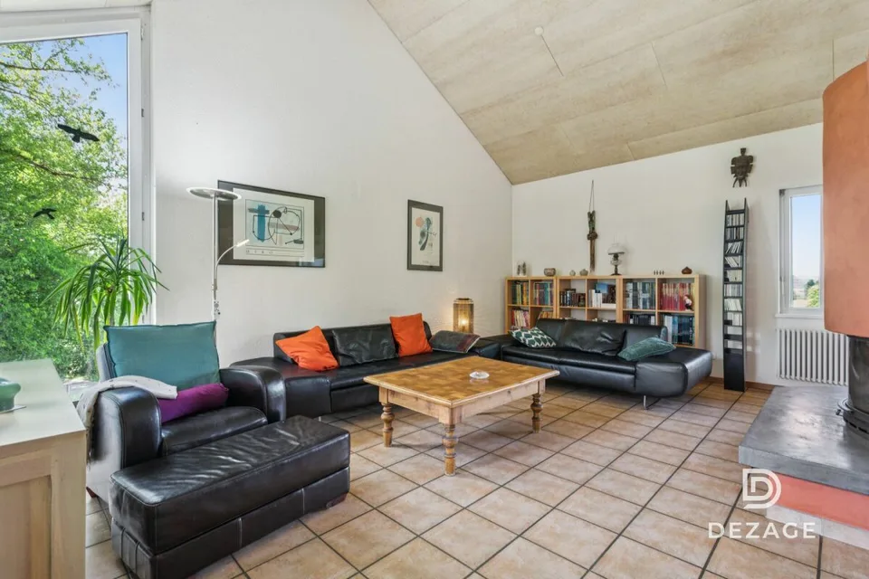 Villa in Curtilles: The calm of the countryside, just two steps from Lucens