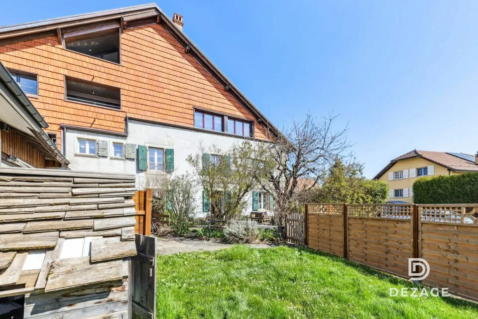 Splendid village house, 2 minutes from Echallens