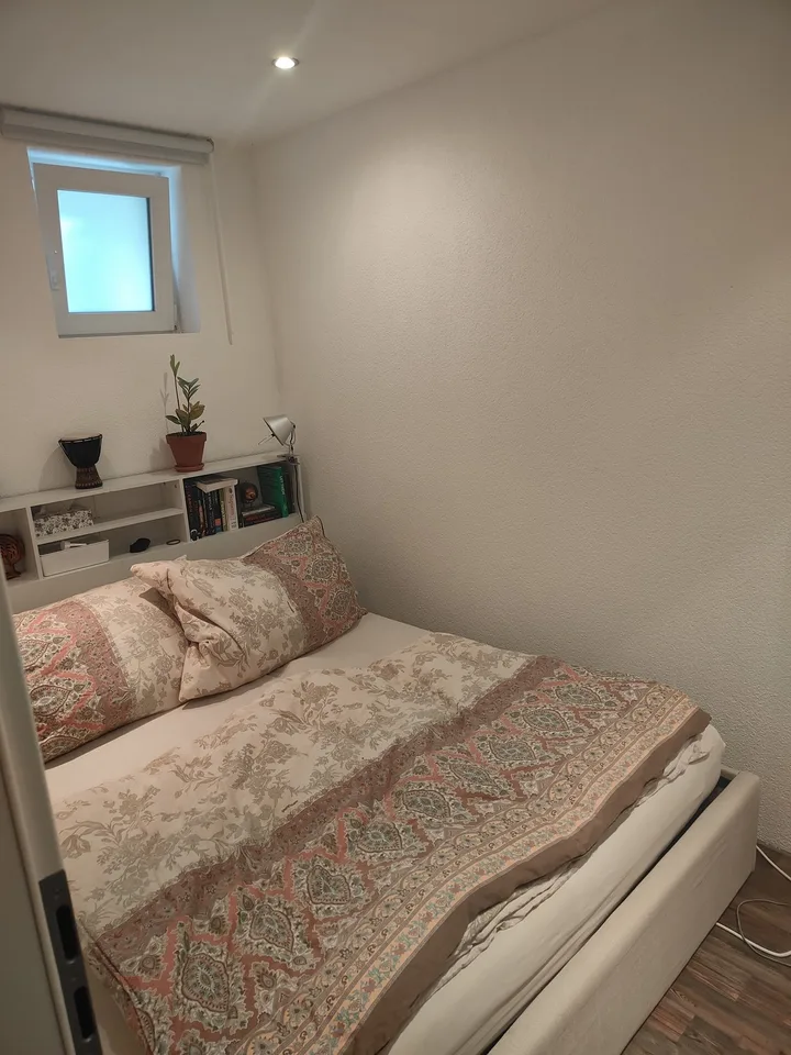 Recherche locataire à partir du 15.09.2026: appartement 1.5 pièces avec chambre à coucher séparée et jardin privé