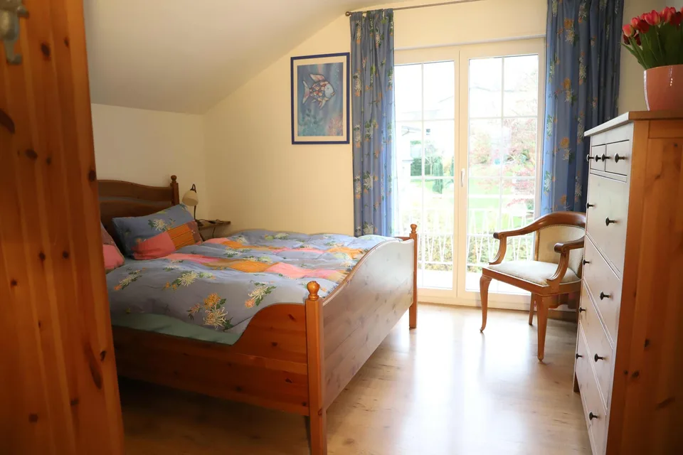 Room in a shared house, Urdorf