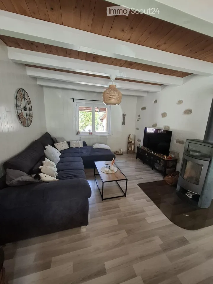 Charmante maison familiale de 7 pièces à Bressaucourt – Calme et nature au rendez-vous