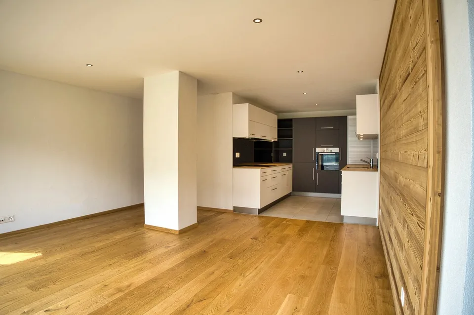 Luxuriöse 3.5-Zimmer-Wohnung mit Panoramaterrasse