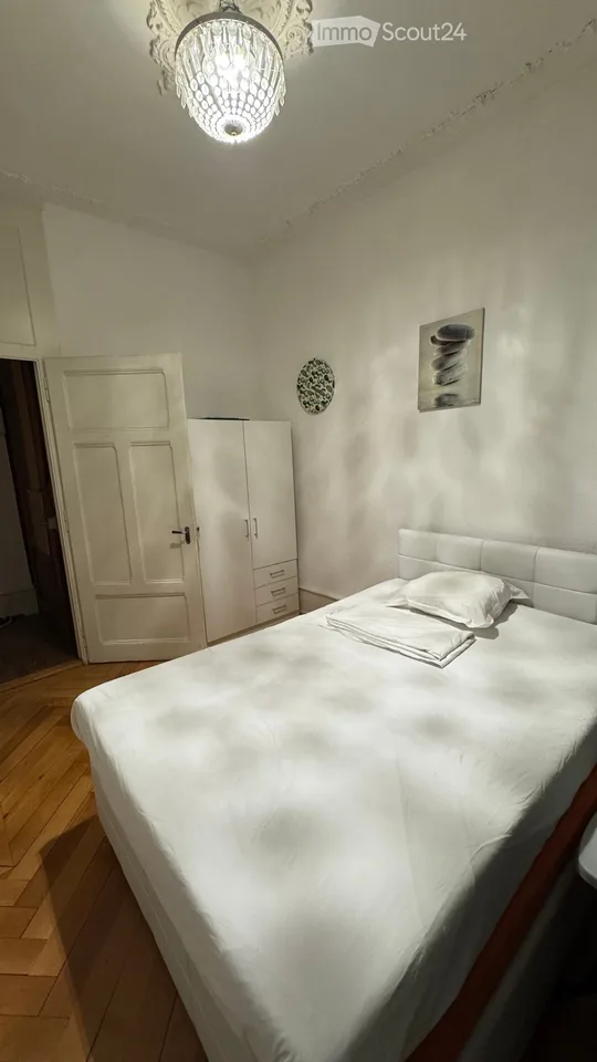 Chambre Meublée à louer (3 min de la gare de CDF)