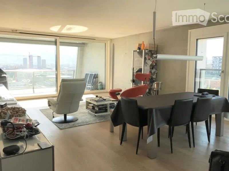 Die großzügige 3.5-Zimmer-Wohnung mit ca135m² in Zürich-West