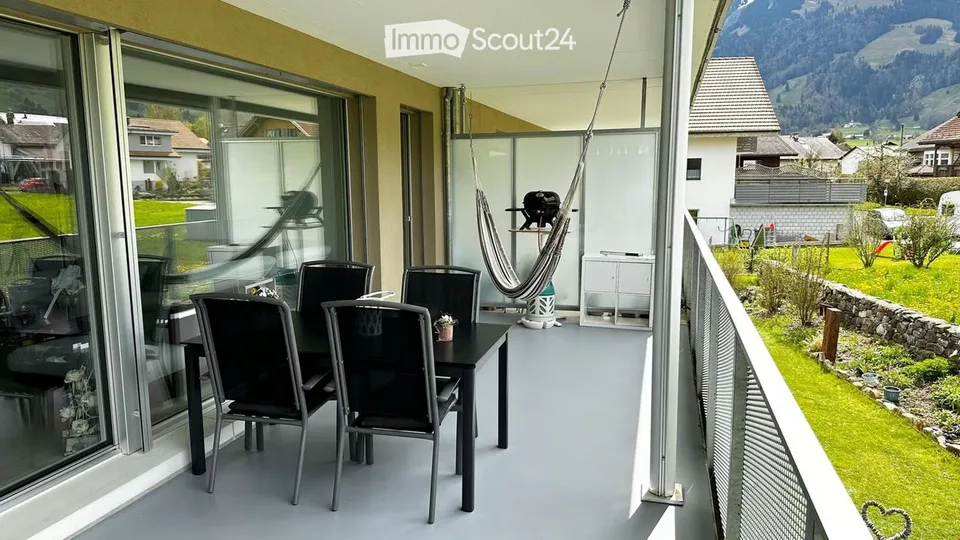 3.5-Zimmer Eigentumswohnung mit Blick ins Grüne inkl. EHP