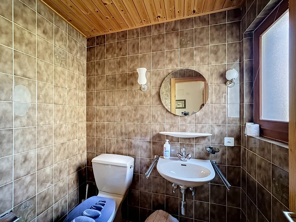 Grimisuat – Villa di 5,5 locali di 255 m² su un terreno di 830 m² con garage e posti auto