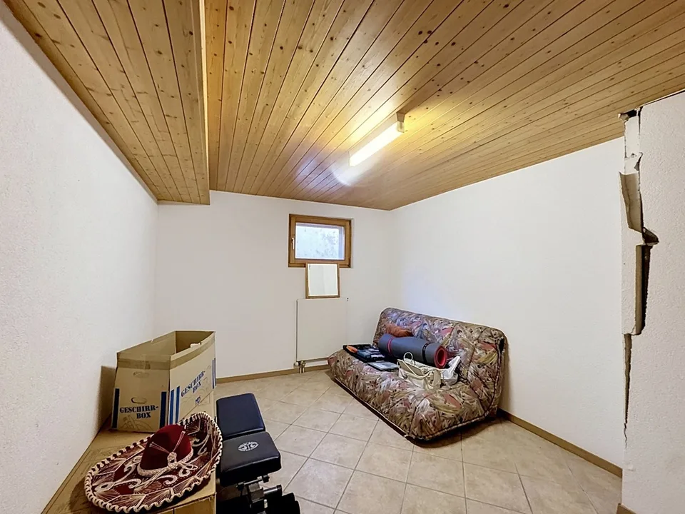 Grimisuat – Villa di 5,5 locali di 255 m² su un terreno di 830 m² con garage e posti auto
