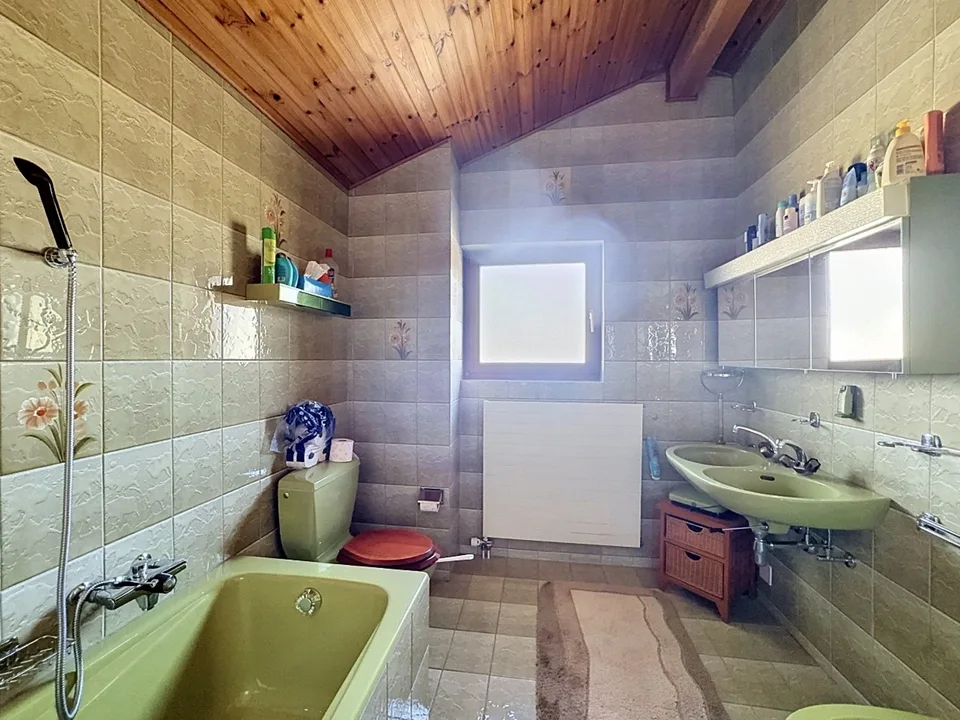 Grimisuat – Villa di 5,5 locali di 255 m² su un terreno di 830 m² con garage e posti auto