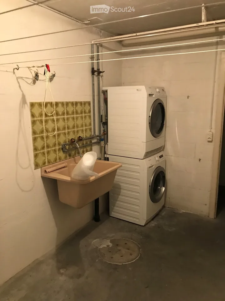 3 1/2 - Zimmer - Dachwohnung