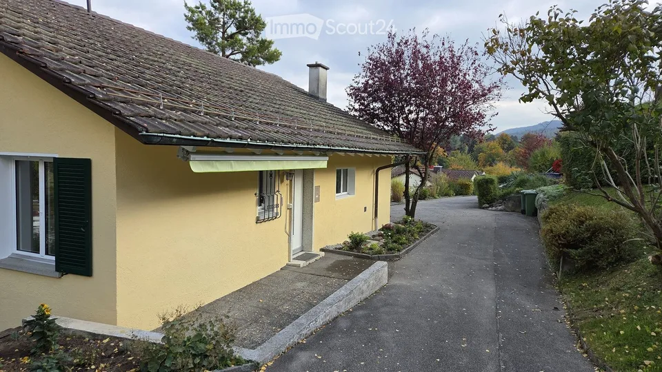 Charmantes 5.5-Zimmer-Einfamilienhaus mit Garten in Langnau am Albis