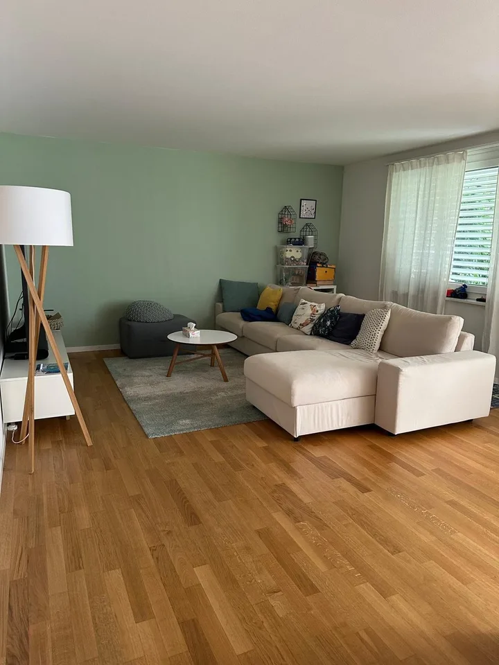Zimmer mit eigenem Bad in 2er WG K3