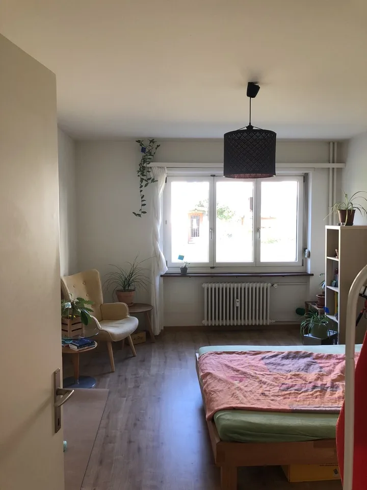 Schöne 3 Zimmerwohnung an guter Lage (zwischen Europaplatz & Weyerli)