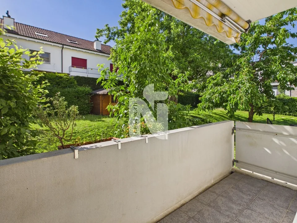 Familienfreundlich, sonnig und gepflegt mit zwei Balkonen, Gartensitzplatz und Garage
