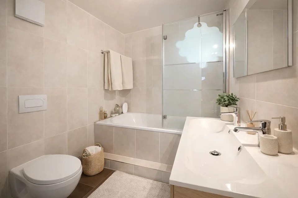 Superbes 4.5 Zimmer mit großem privatem Garten
