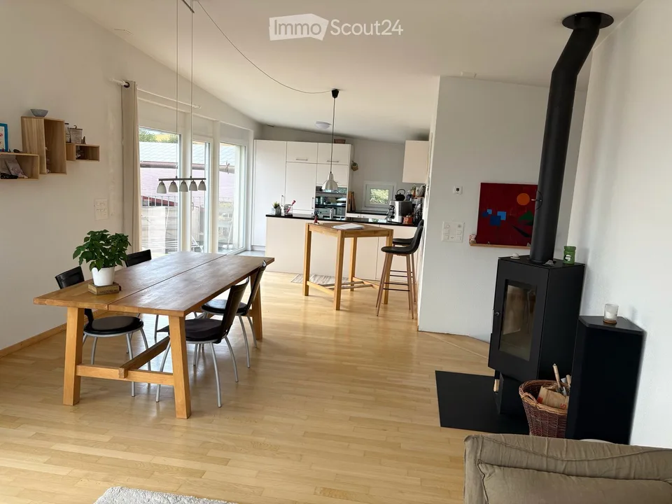 Spacious sunny and quiet apartment for 2 to 4 people