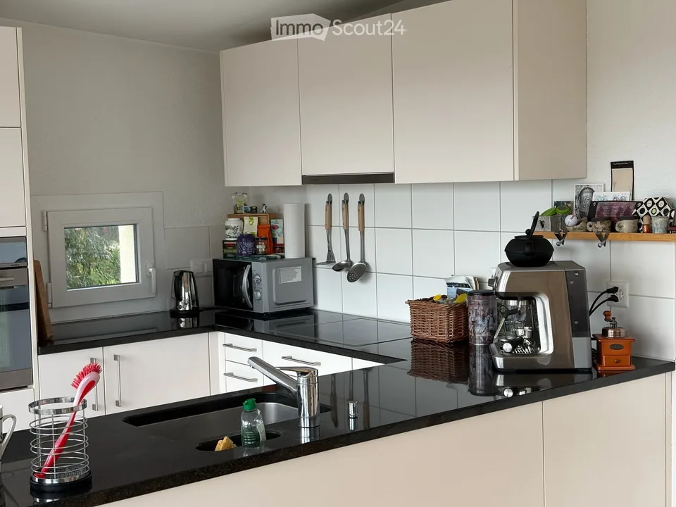 Spacious sunny and quiet apartment for 2 to 4 people