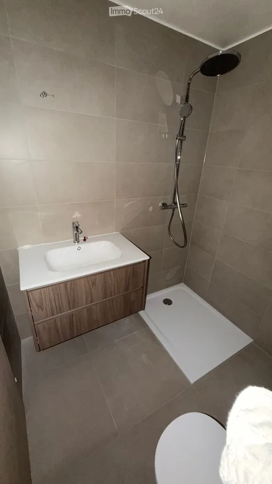 Bright 2.5-room apartment in Arzier-Le Muids