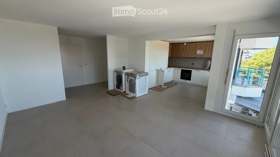 Bright 2.5-room apartment in Arzier-Le Muids