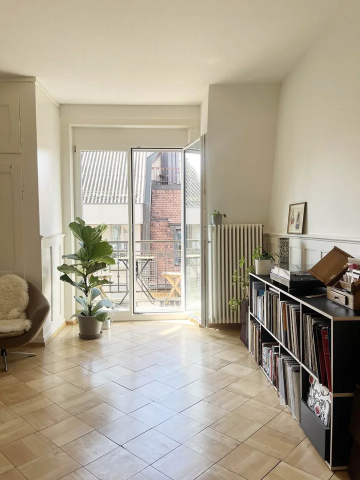 Beautiful, furnished, bright aparment (sublet 6 months)
