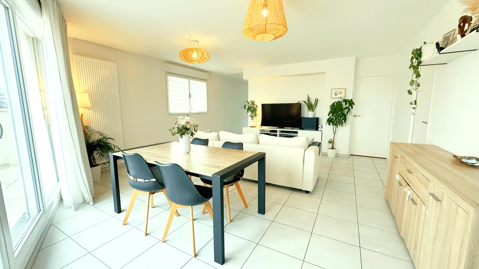Attika-Wohnung T4 mit Ausnahme Panoramablick auf Berge 92 m² Terrasse von 80 m² – Foto 9 von 13