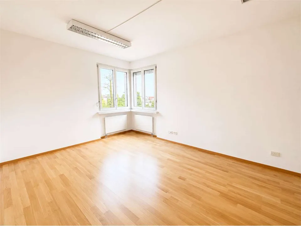 LUGANO LORETO | GROßZÜGIGE RÄUME, MAßGEFERTIGTE WOHNUNG – Foto 10 von 13