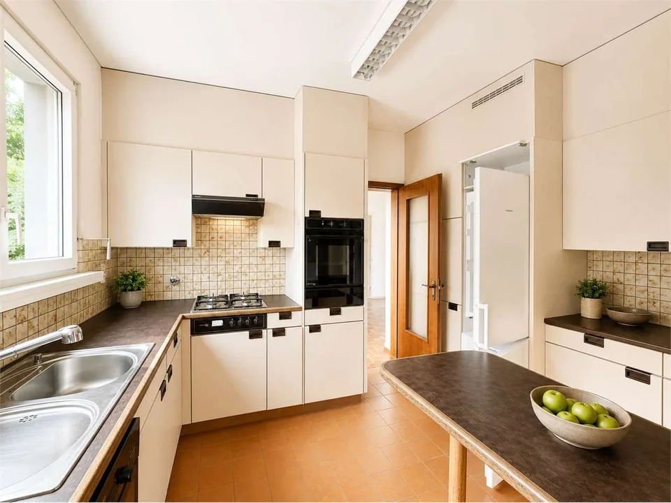 LUGANO LORETO | GROßZÜGIGE RÄUME, MAßGEFERTIGTE WOHNUNG – Foto 4 von 13