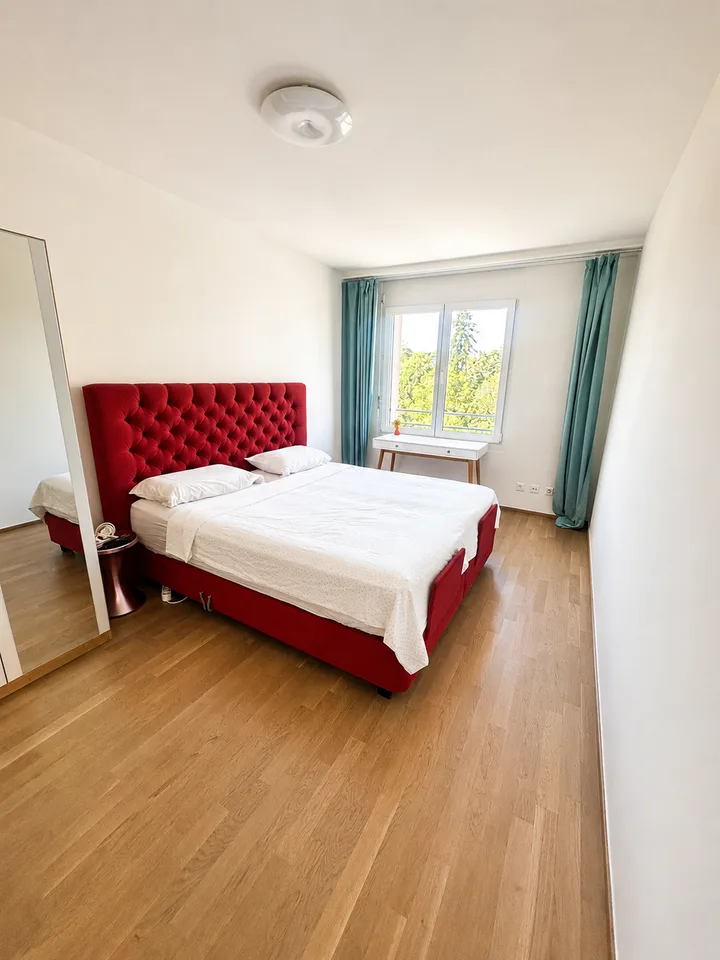Spacious 5-room attic apartment with breathtaking view – Geneva 1203