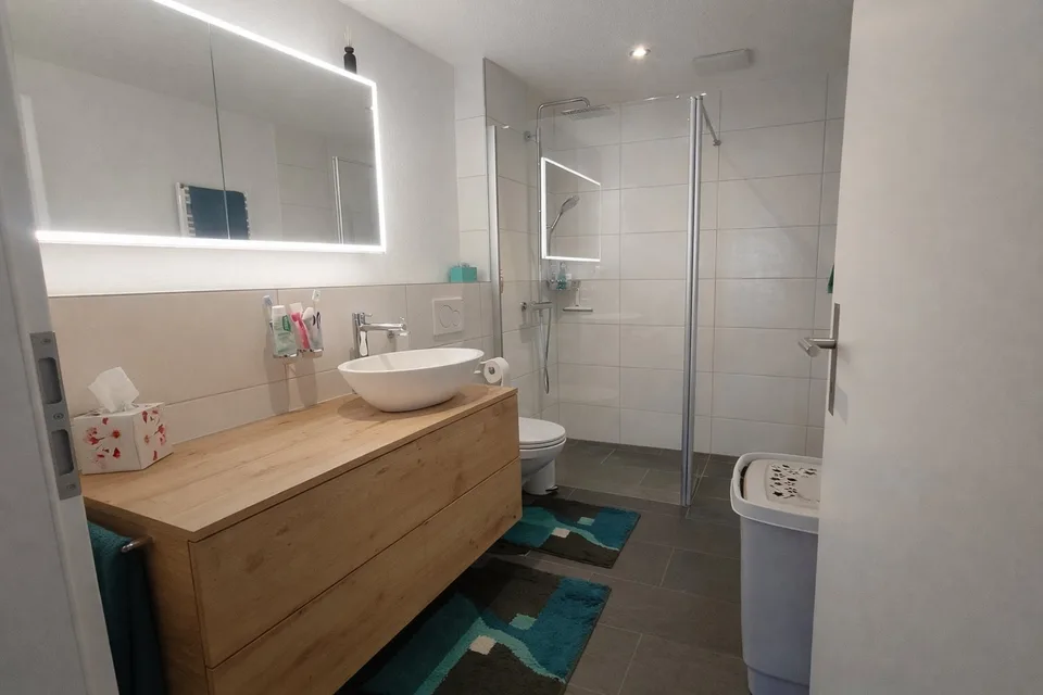 Moderne 4.5-Zimmer-Wohnung im Erdgeschoss in Konolfingen inkl. Doppeleinstellhallenplatz – Foto 11 von 20