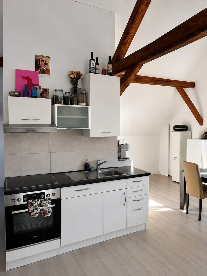 110 m² attic apartment in Fischbach-Göslikon from 01.11