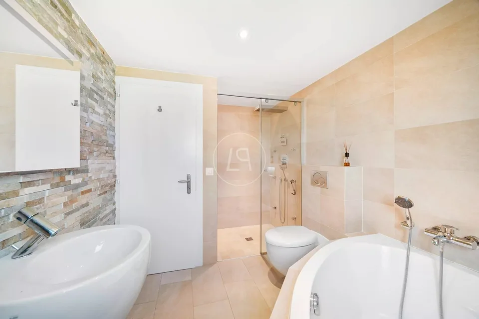Bellissima villa familiare con vista panoramica a Lutry – foto 13 di 24