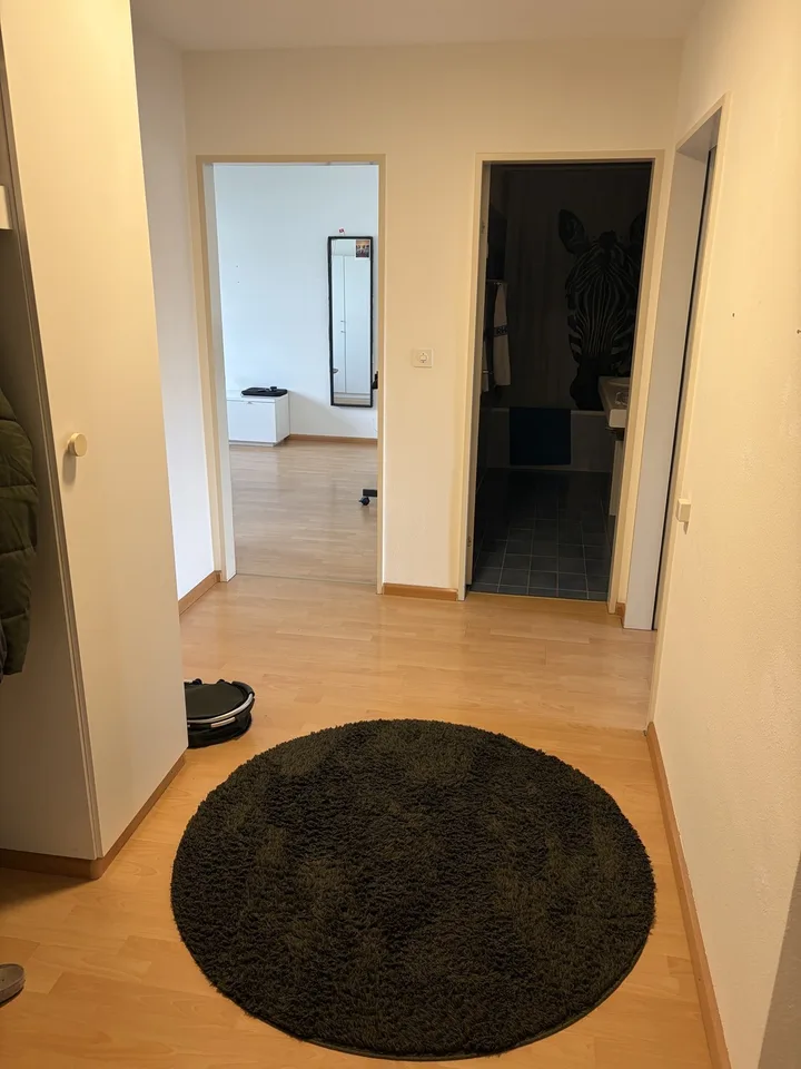 Room for rent 1 month.