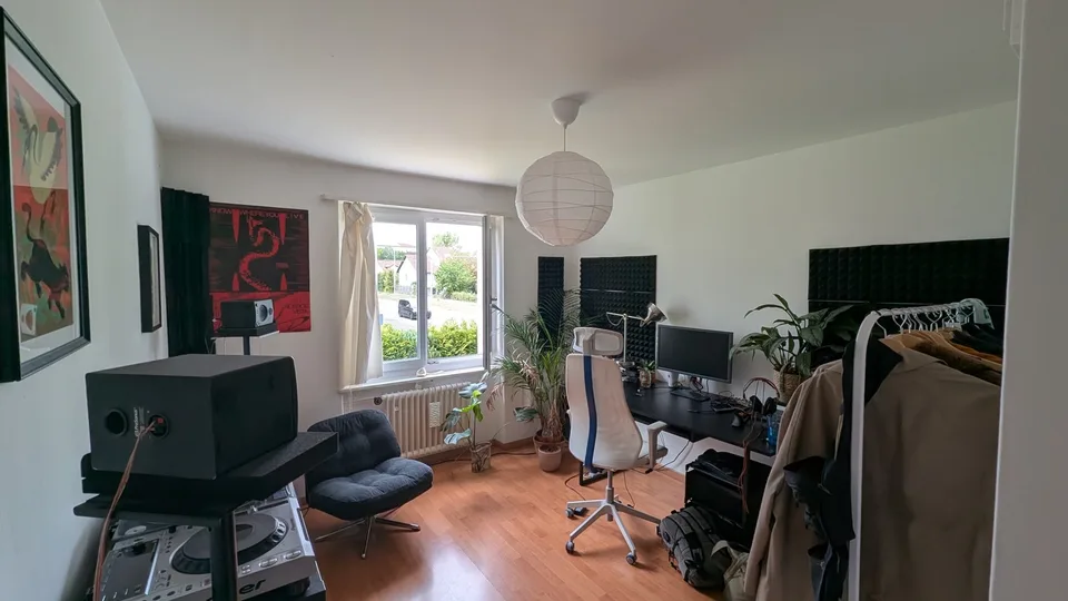 4.5-Zimmer-Wohnung im Grünen mit Top-Anbindung