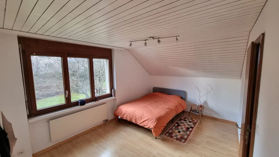 WG-Zimmer in NIEDERGLATT mit grossem Garten und eigener Werkstatt