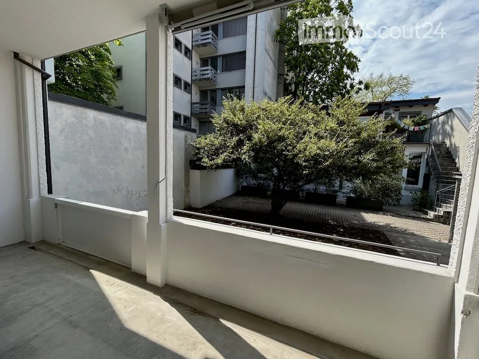 Renovierte Altbau-Wohnung 5 Minuten vom Bahnhof Basel und Tellplatz