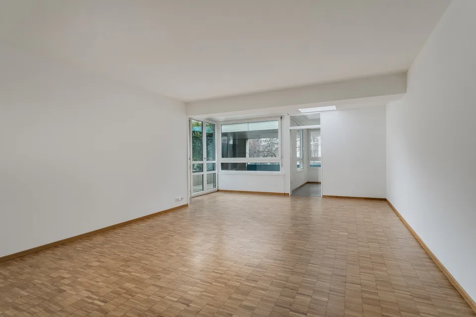 Room in 4.5-room maisonette in the heart of Zug