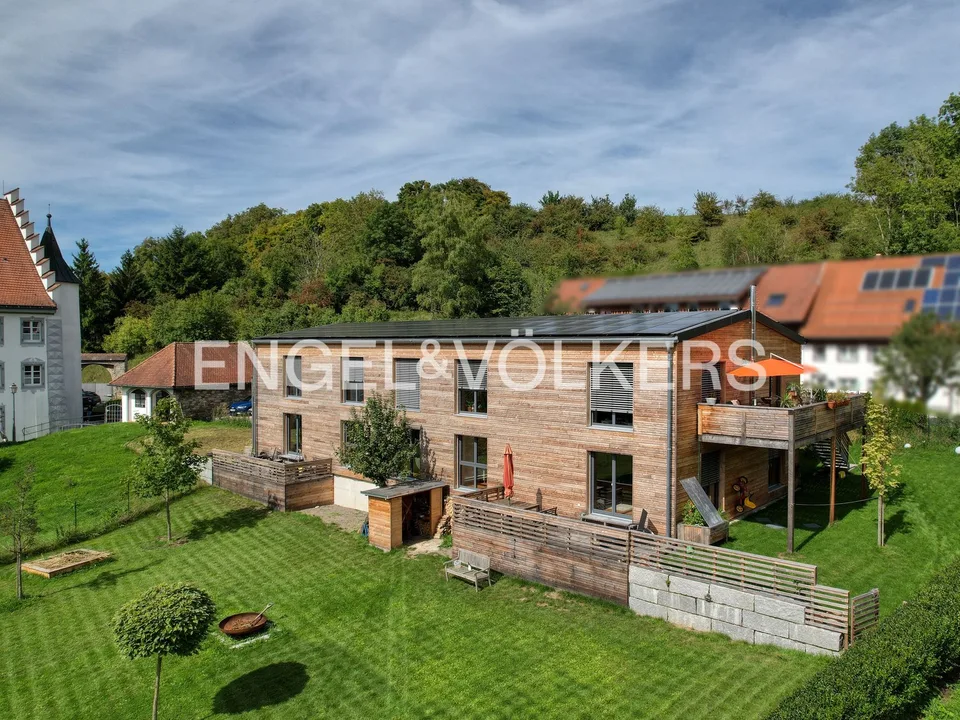 Exceptional residential ensemble – photo 2 of 13