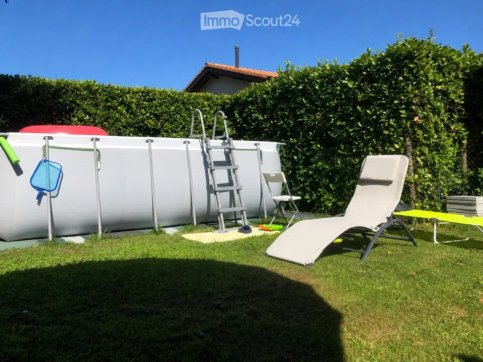Sous-location Maison avec Jardin Privé et Piscine | Gravesano