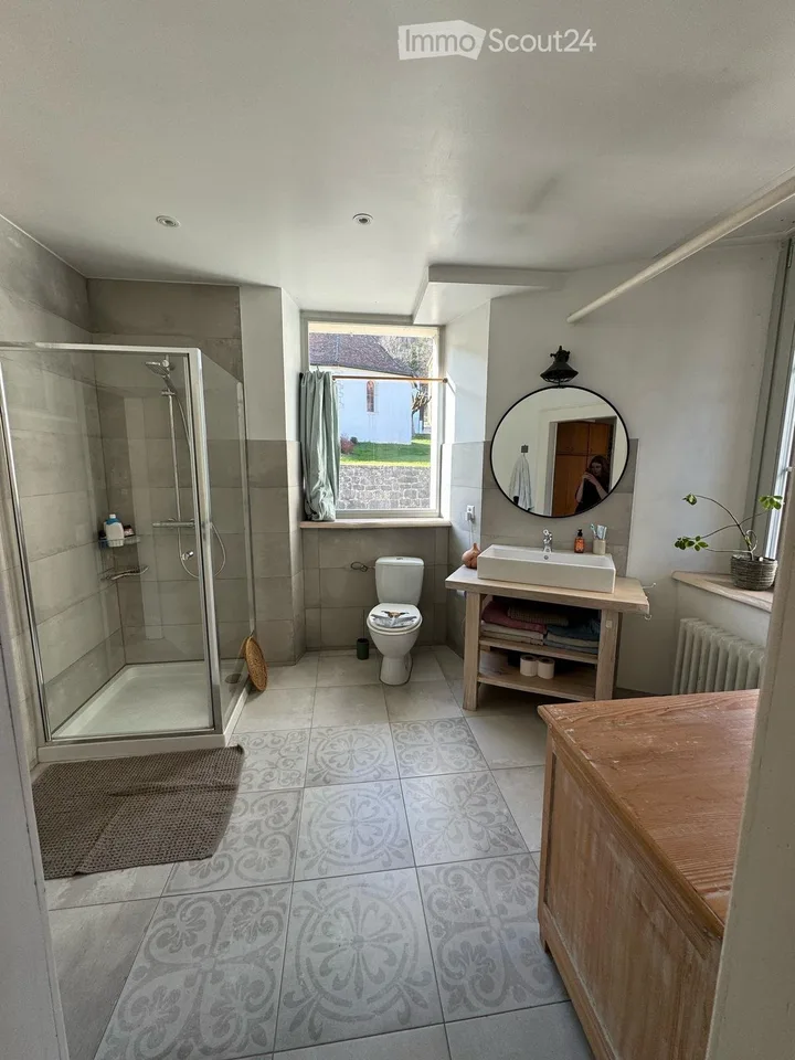 Beautiful 100 m² apartment for rent in Renan